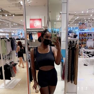 Meet your Posher, Kennedy